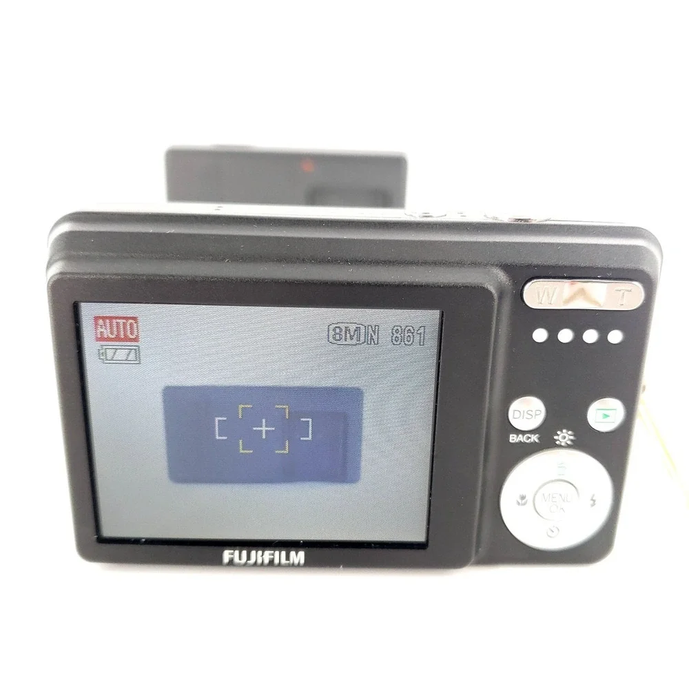 Fujifilm FinePix J Series J10 8.2MP Digital Camera Black Complete In Box Tested